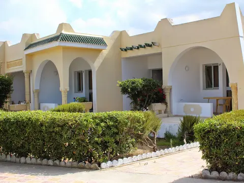 Picture of Hôtel Sidi Salem Le Bangalou
