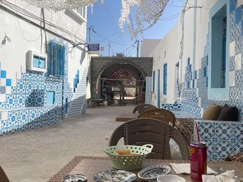 Foto di Restaurant Warda Khmissa Kasher Djerba Hood