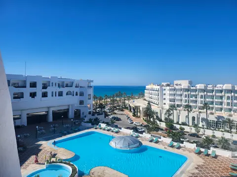 Foto di Yasmine Beach